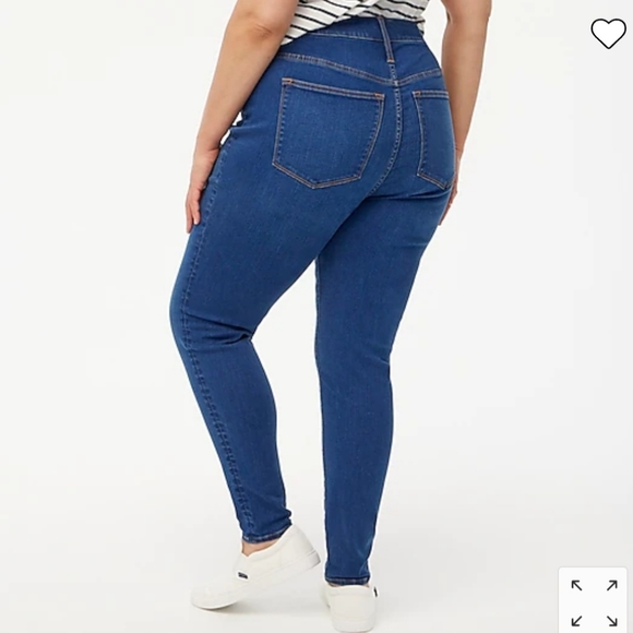 Curvy High Rise Skinny Jean Signature Stretch - Picture 2 of 2